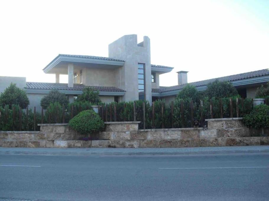Villa De Lujo Con Piscina, Jacuzzi, Jardin Y Terraza Marratxí エクステリア 写真